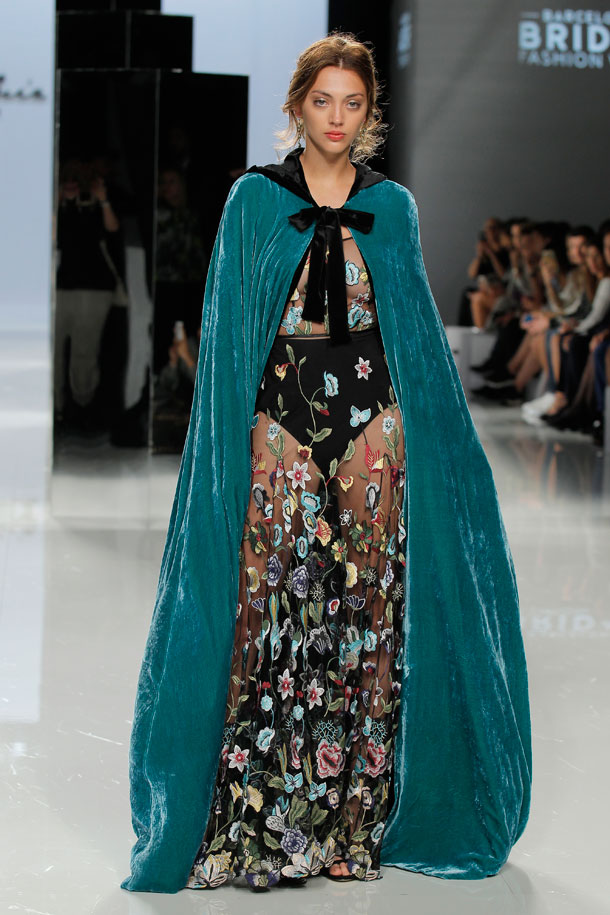 ilovebrides.pt Carla Ruiz 2018 Barcelona Bridal Fashion Week 2017